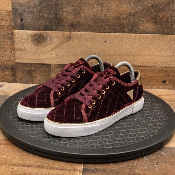 Guess Shoes - GUESS GOOD ONES 2 WOMENS CASUAL SHOES FAUX VELVET MAROON GOLD LOW SIZE 8.5M